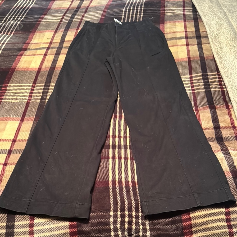 Women’s alo  Black Pants trousers